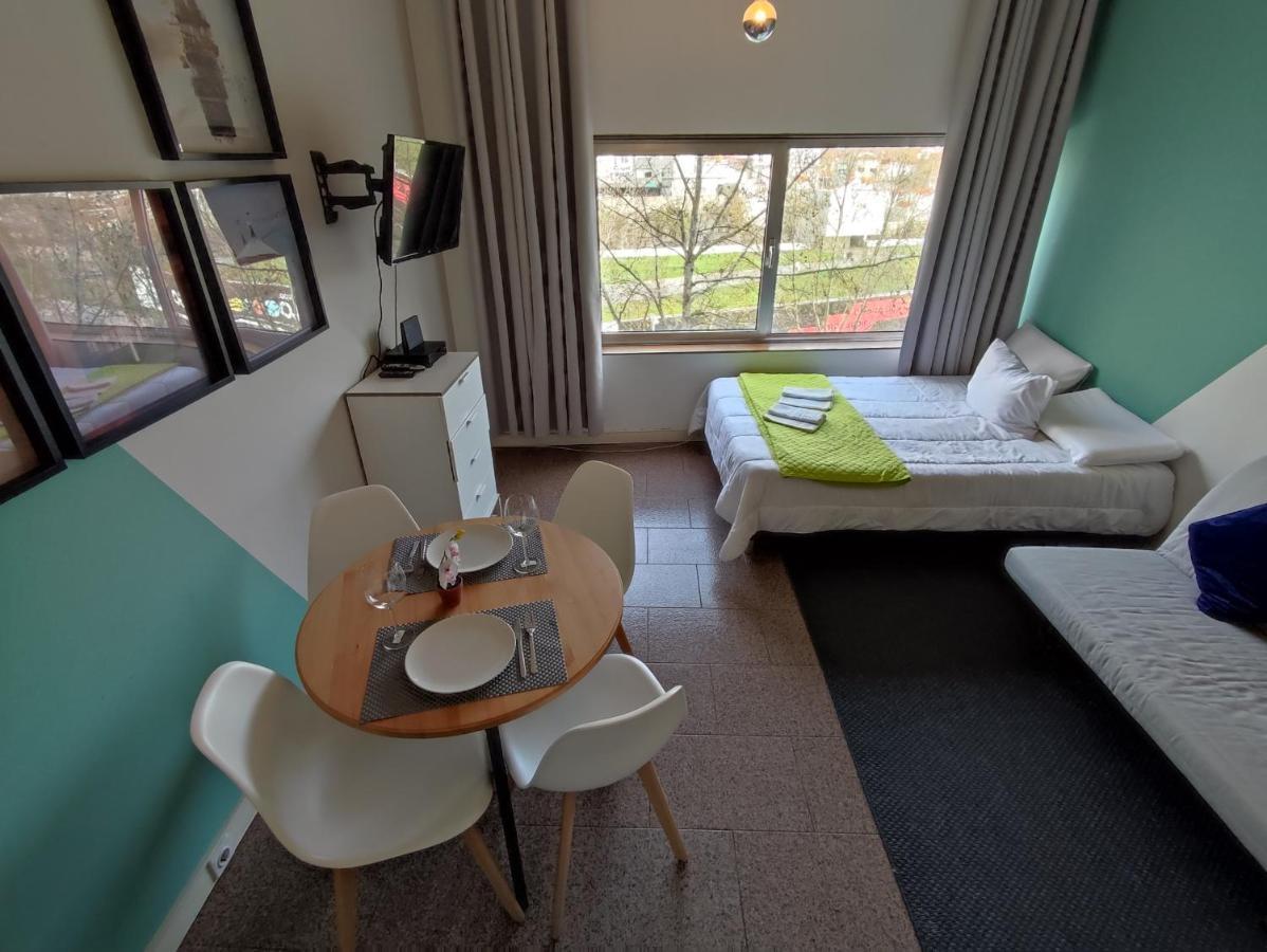 Theorynomad Rooms Al Oporto Exterior foto